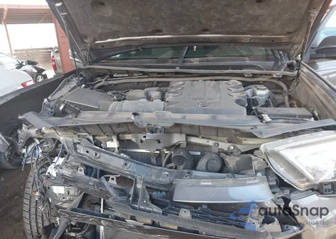 2019 Toyota 4Runner Sr5 из США, поврежденный, VIN JTEZU5JR2K5210705